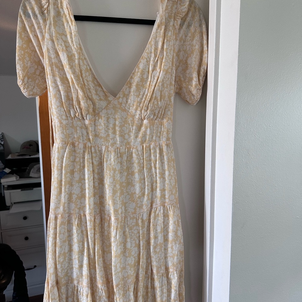 Le Lis Cream and Yellow Floral Midi Dress